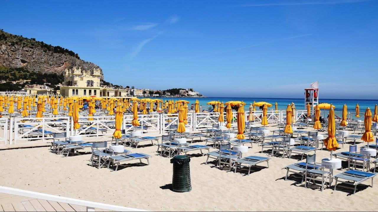 Casa Viola Elegante E Sul Mare Di Mondello Lägenhet Palermo Exteriör bild